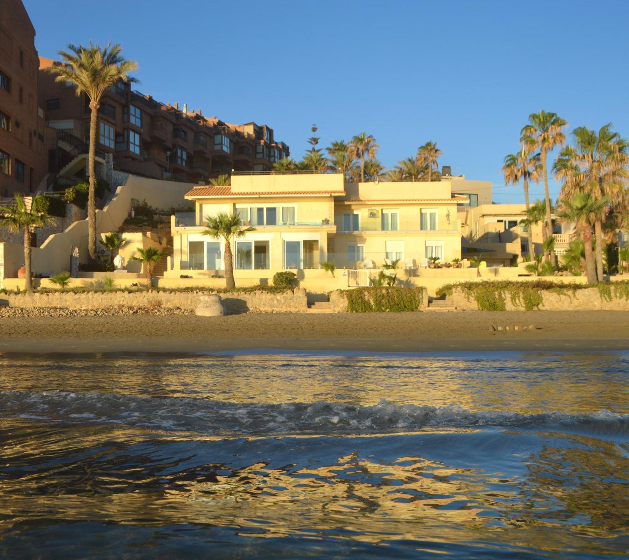 Maravilloso Apartamento Amanecer Cabo A Pie De Playa Y Mar En Chalet Roquetes Alicante Bagian luar foto