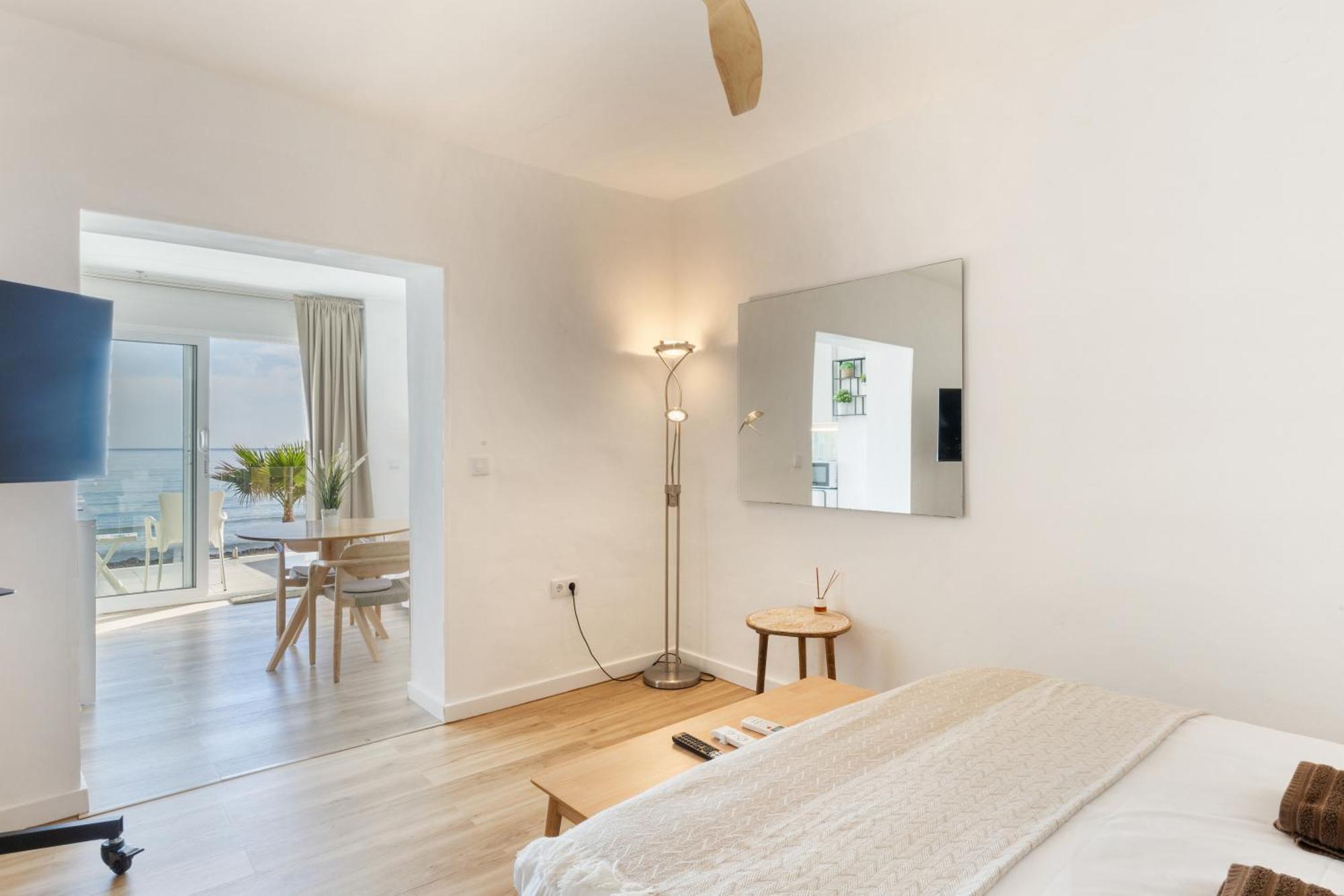Maravilloso Apartamento Amanecer Cabo A Pie De Playa Y Mar En Chalet Roquetes Alicante Bagian luar foto