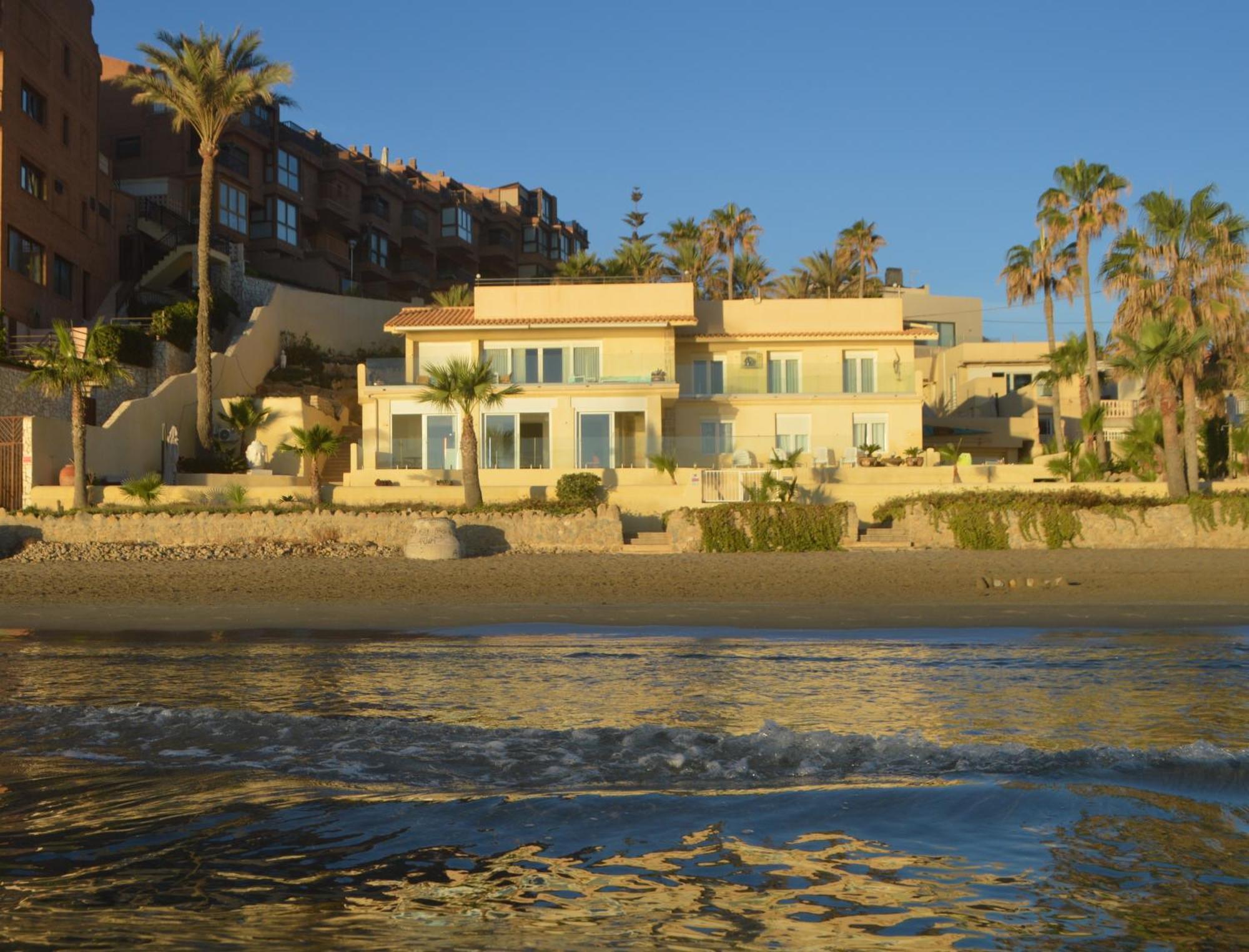 Maravilloso Apartamento Amanecer Cabo A Pie De Playa Y Mar En Chalet Roquetes Alicante Bagian luar foto