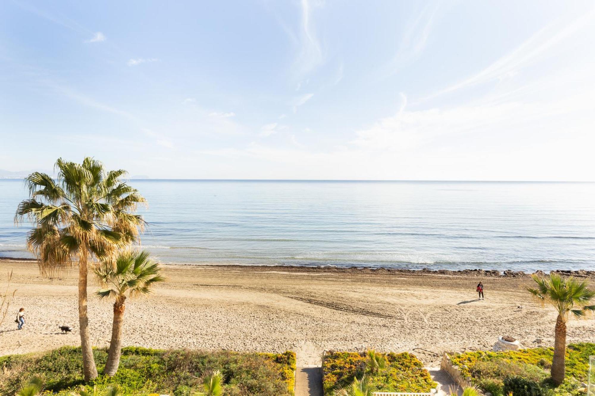 Maravilloso Apartamento Amanecer Cabo A Pie De Playa Y Mar En Chalet Roquetes Alicante Bagian luar foto